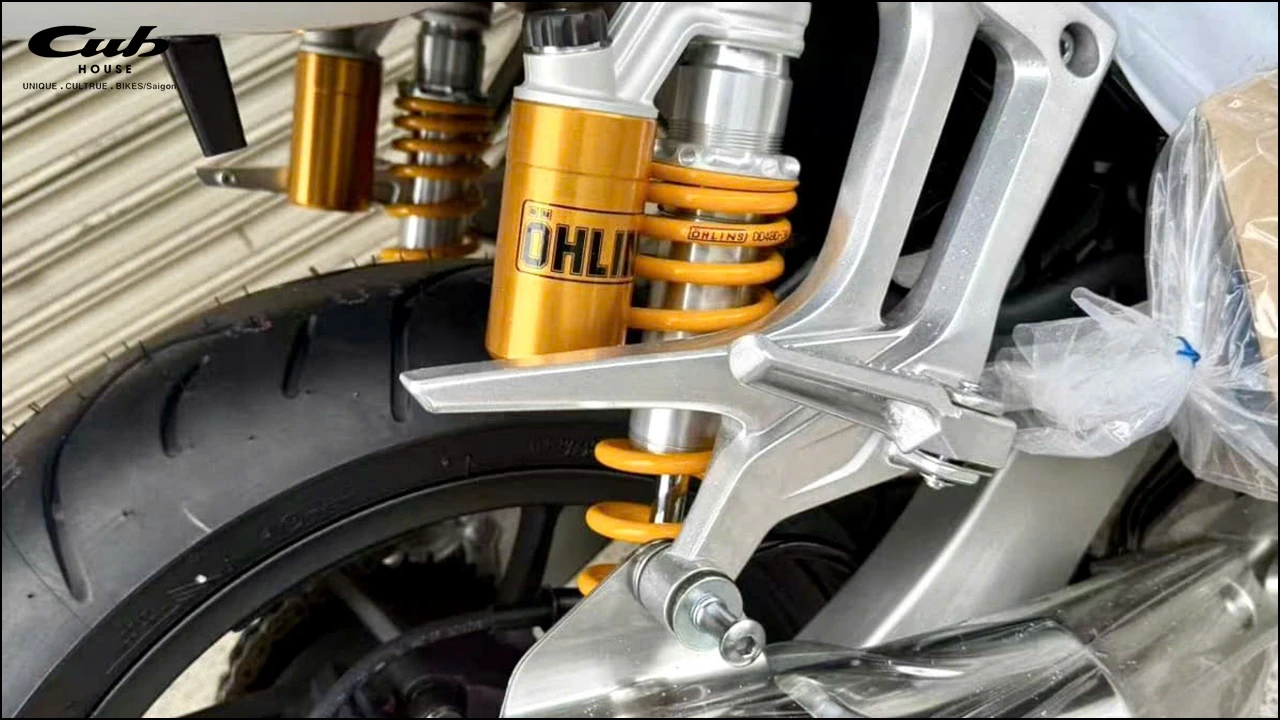 Chỉ còn 1 chiếc Honda CB1300 Super Four SP Final Edition – Cơ hội cuối cùng dành cho người đam mê 7 Honda CB1300SF SP Final Edition