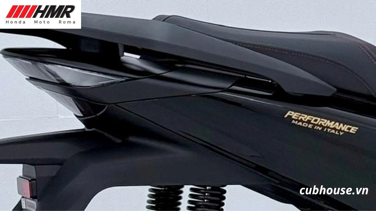 Honda SH150i HMR Sporty Edition màu đen được giao tận nhà tại Nhà Bè 5 Honda SH150i HMR Sporty Edition màu đen được giao tận nhà tại Nhà Bè