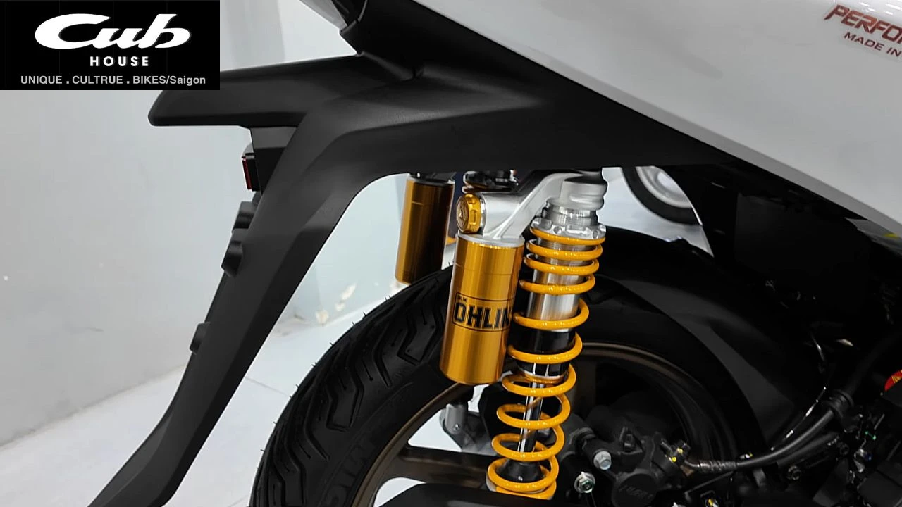 Honda SH150i nhập Ý 2026 + Öhlins: Nâng cấp từ diện mạo đến trải nghiệm vận hành 7 Honda SH150i nhập Ý 2026 + Öhlins: Nâng cấp từ diện mạo đến trải nghiệm vận hành