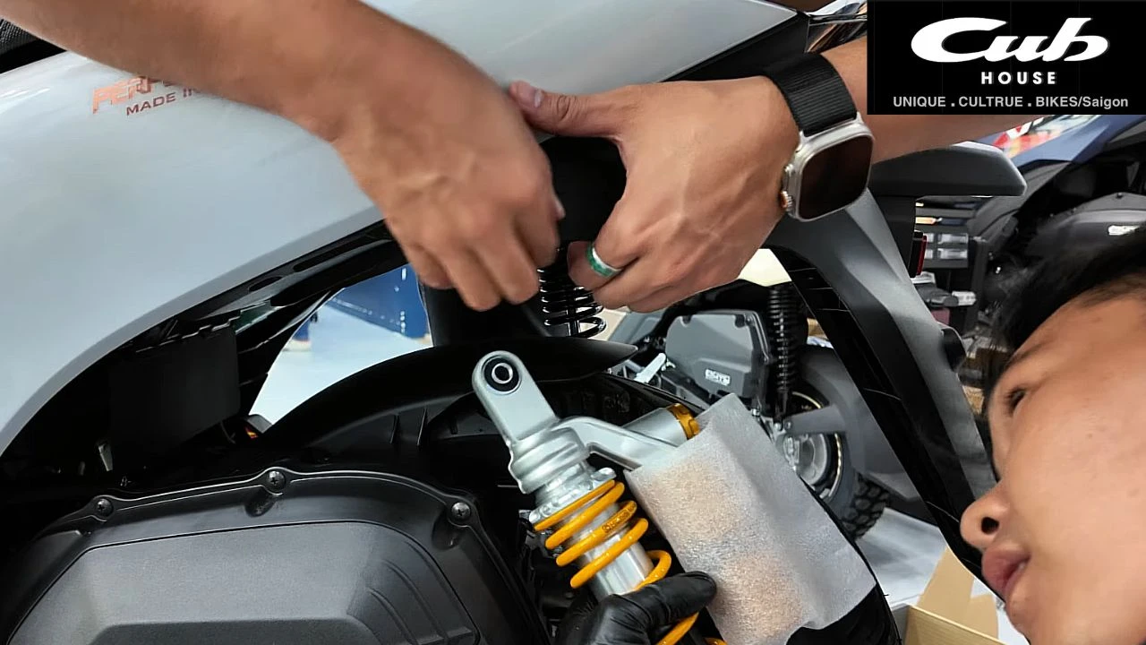 Honda SH150i nhập Ý 2026 + Öhlins: Nâng cấp từ diện mạo đến trải nghiệm vận hành 3 Honda SH150i nhập Ý 2026 + Öhlins: Nâng cấp từ diện mạo đến trải nghiệm vận hành