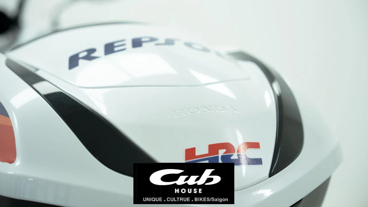 Honda SH 150 Italy Repsol Custom – Cá nhân hóa SH Ý theo phong cách Racing độc bản 13 Honda SH150i Italy Repsol Custom