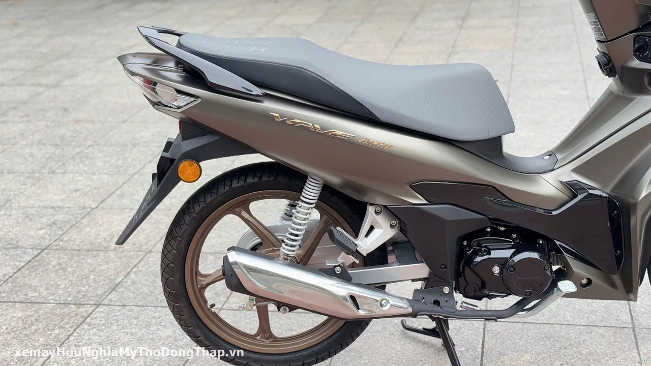 Honda Wave Thái Smartkey 2026 - Màu Nâu Cát (3) Honda Wave Thai Smartkey 2026 Mau Nau Cat 3