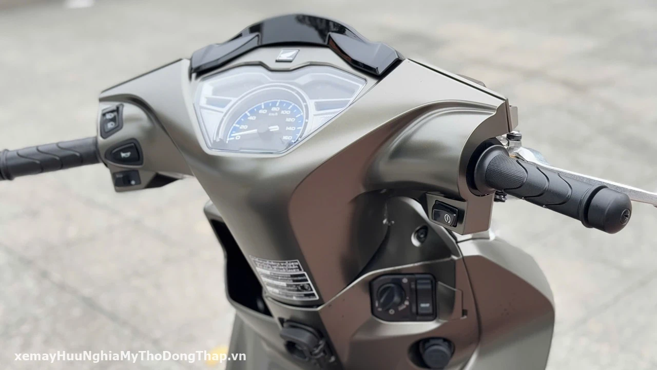 Honda Wave Thái Smartkey 2026 - Màu Nâu Cát 19 Honda Wave Thai Smartkey 2026 Mau Nau Cat 9