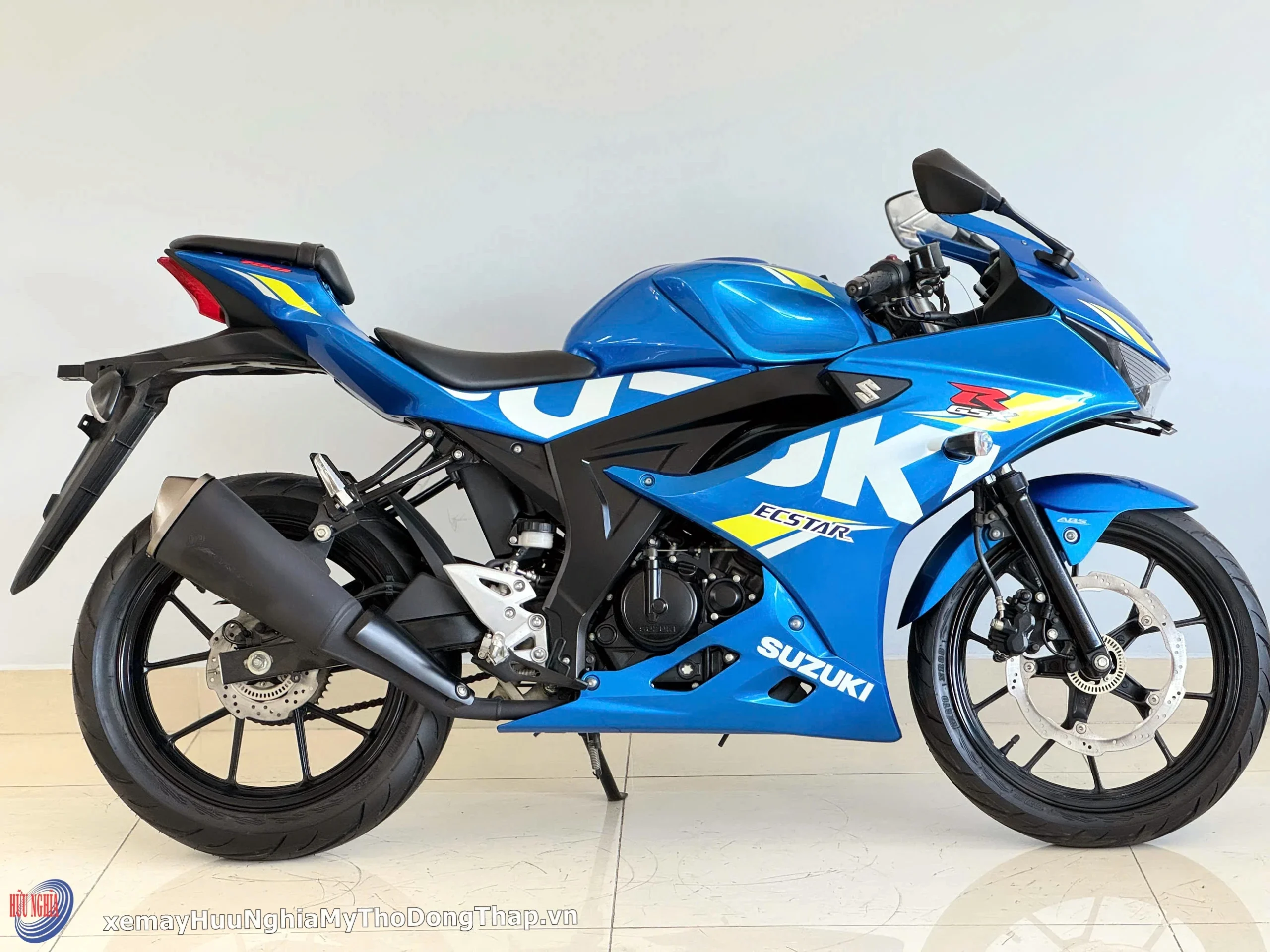 TOP 3 mẫu xe giảm giá cuối năm tại Xe Máy Nhập Khẩu Hữu Nghĩa 4 Suzuki GSX R150 %E2%80%93 Chiec sportbike 150cc manh nhat phan khuc scaled