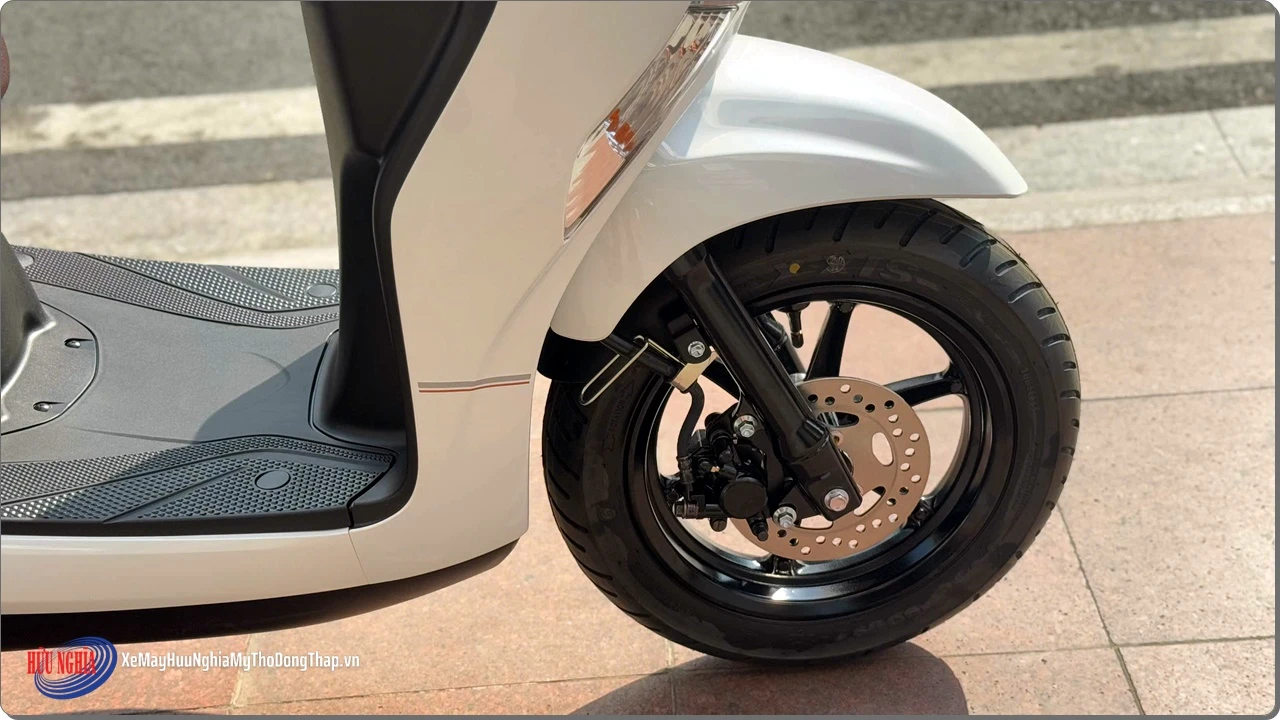 Yamaha Latte tem mới 2026 - chạm rất đúng vào nhu cầu thực tế và cảm xúc của khách hàng nữ 7 Yamaha Latte tem moi 2026 cham rat dung vao nhu cau thuc te va cam xuc cua khach hang nu 10