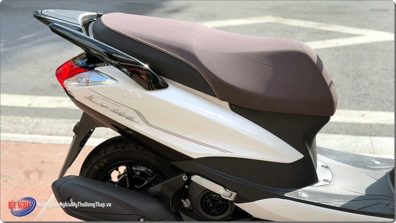 Yamaha Latte tem mới 2026 - chạm rất đúng vào nhu cầu thực tế và cảm xúc của khách hàng nữ 17 Yamaha Latte tem moi 2026 cham rat dung vao nhu cau thuc te va cam xuc cua khach hang nu 2