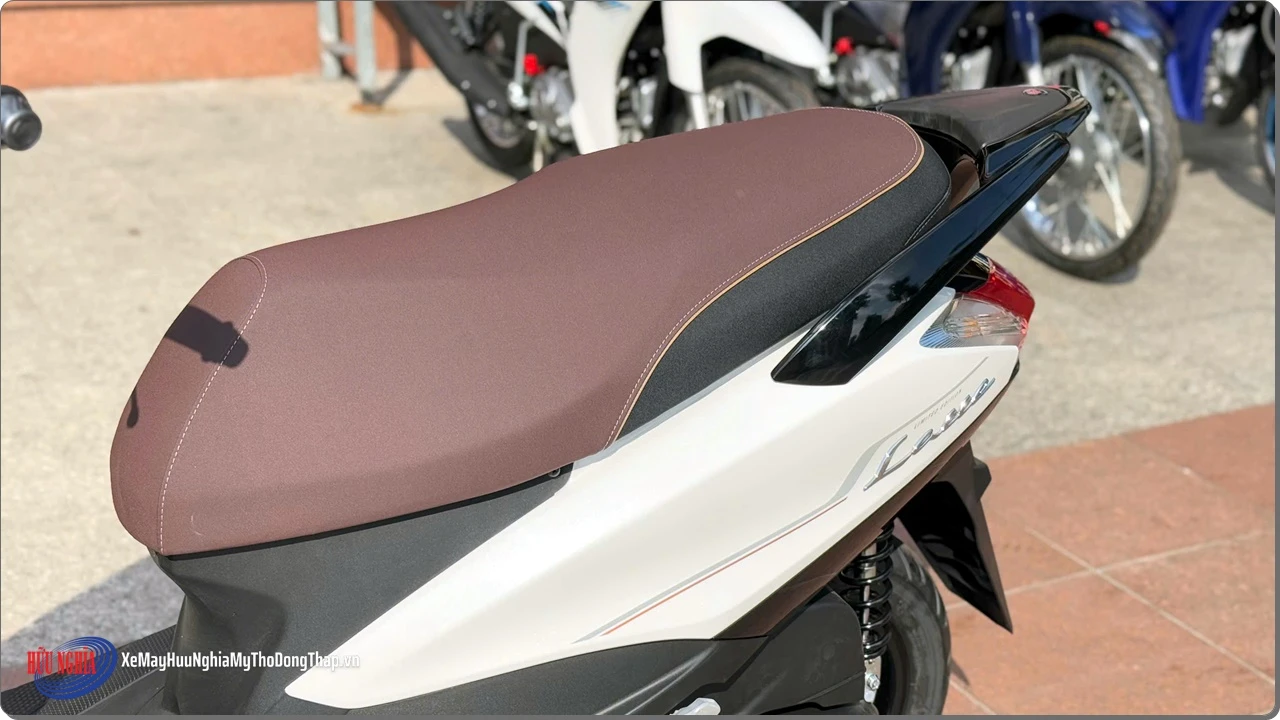 Yamaha Latte tem mới 2026 - chạm rất đúng vào nhu cầu thực tế và cảm xúc của khách hàng nữ 13 Yamaha Latte tem moi 2026 cham rat dung vao nhu cau thuc te va cam xuc cua khach hang nu 5
