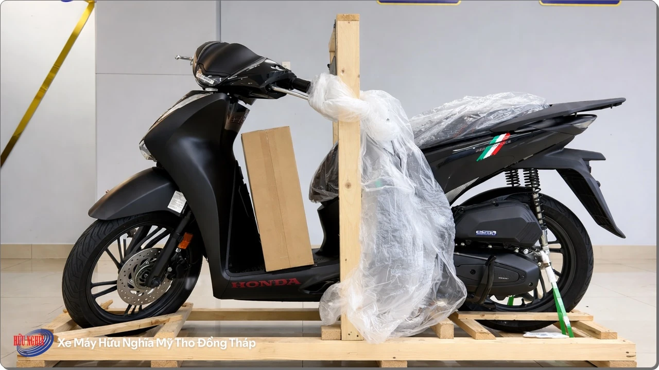 Honda SH Ý 150i Sporty màu đen