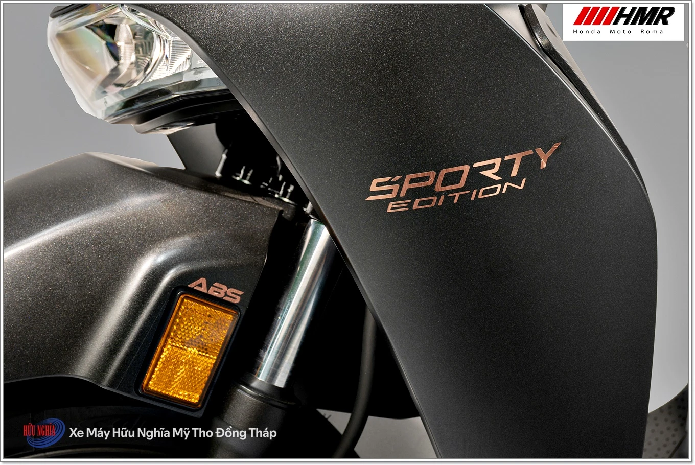 Honda SH Ý 150i Sporty Black màu đen (1) Honda SH Y 150i Sporty Black mau den 1