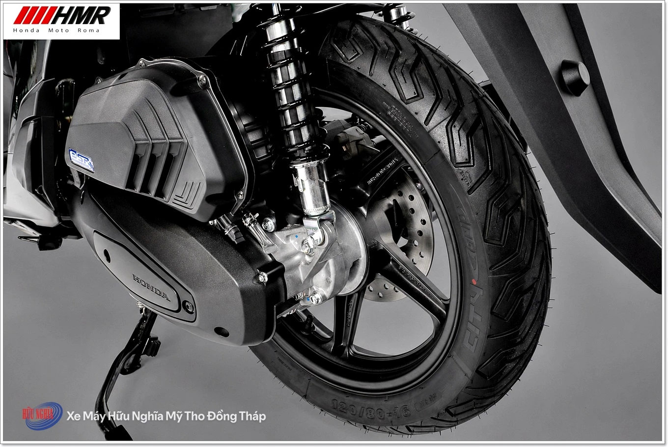 Honda SH Ý 150i Sporty Black màu đen (7) Honda SH Y 150i Sporty Black mau den 7