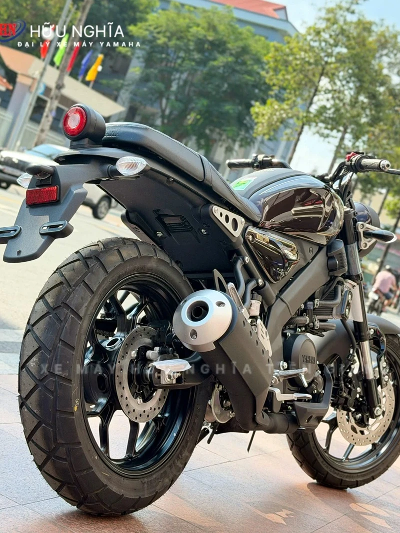 Yamaha XS155R – chất Retro cổ điển dành cho người thích khác biệt, nhưng vẫn muốn sức mạnh hiện đại 155cc 2 Yamaha XS155R %E2%80%93 chat Retro co dien danh cho nguoi thich khac biet nhung van muon suc manh hien dai 155cc 2