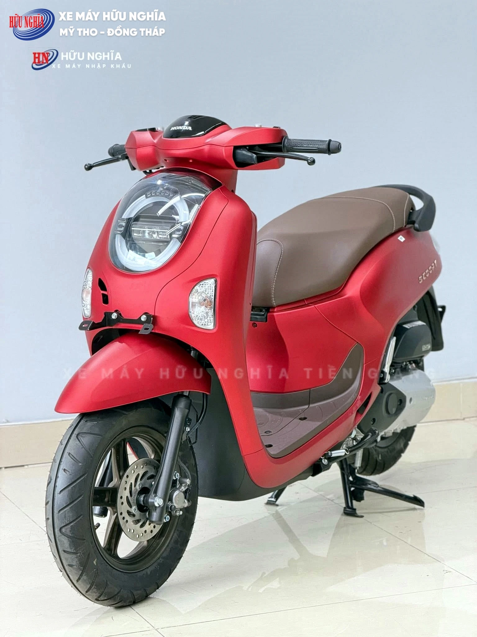 Honda Scoopy đỏ – càng nhìn càng mê, càng sử dụng càng thấy hợp với nhịp sống hiện đại 5 Honda Scoopy do %E2%80%93 cang nhin cang me cang su dung cang thay hop voi nhip song hien dai 6