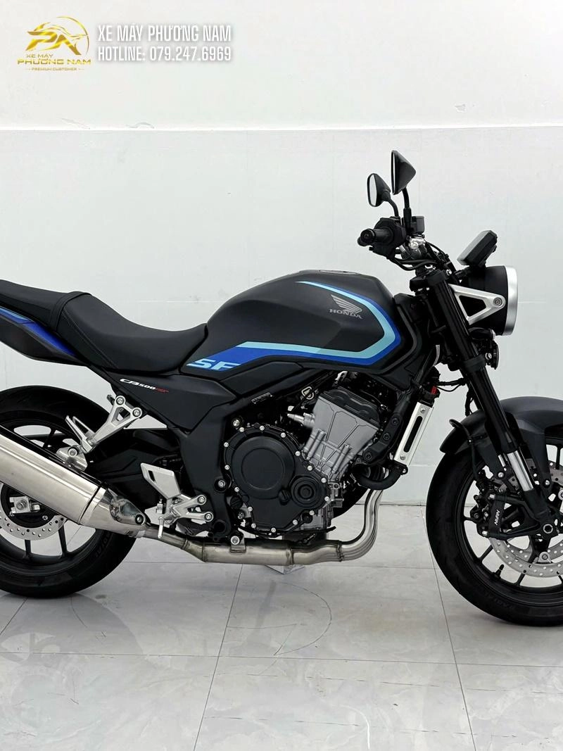 Honda CB500SF Super Four đang bán tại Xe Máy Phương Nam Cà Mau: mẫu mô tô tầm trung tạo được sự chú ý lớn