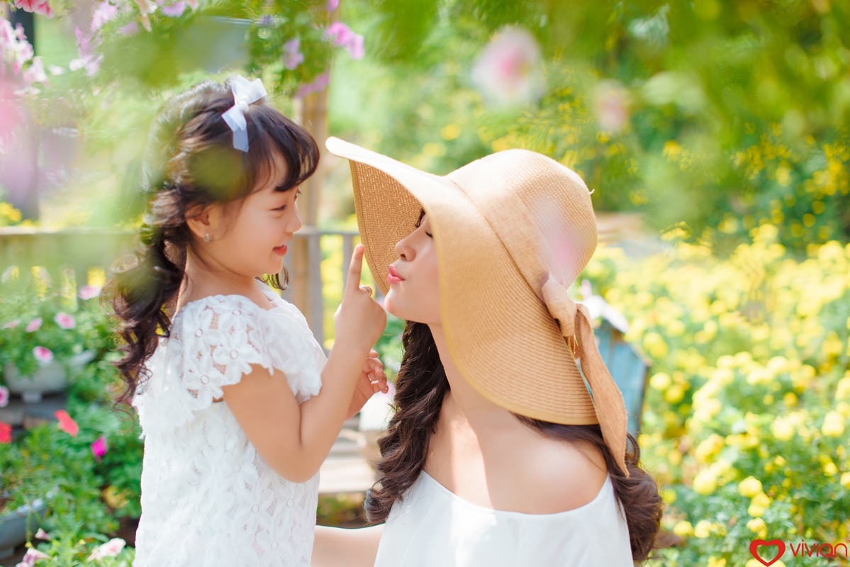 2. Hậu trường chụp ảnh cho bé dã ngoại