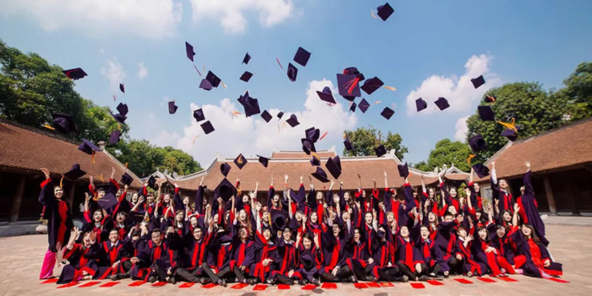 4 Concept chụp ảnh kỷ yếu đẹp - độc - lạ