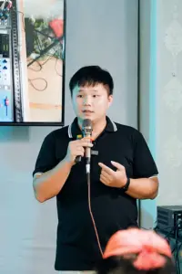 Aloha Media - QUANG NGỌC - Giảng viên quay dựng video