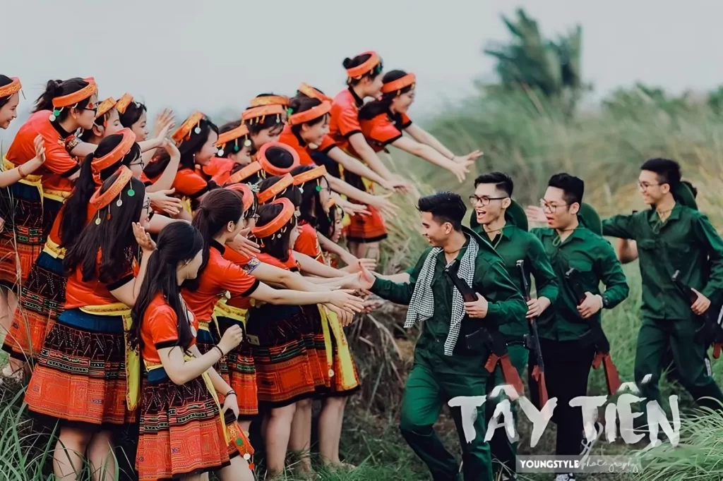 Ảnh kỷ yếu lấy cảm hứng từ tác phẩm văn học Việt Nam (Nguồn: Young Style)