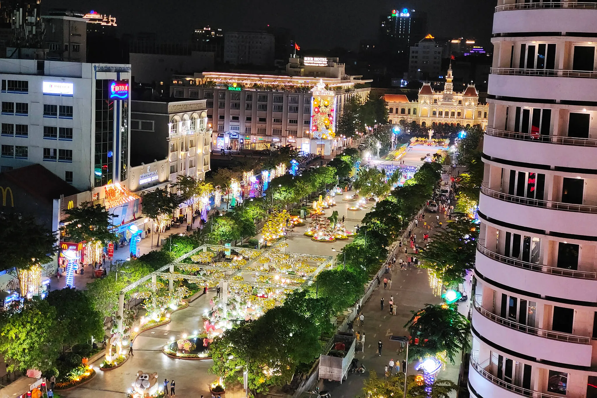 Phố đi bộ Nguyễn Huệ là một trong những "căn cứ điểm" ăn chơi lễ Trung Thu không nên bỏ qua tại thành phố mang tên Bác. (Nguồn: Internet)