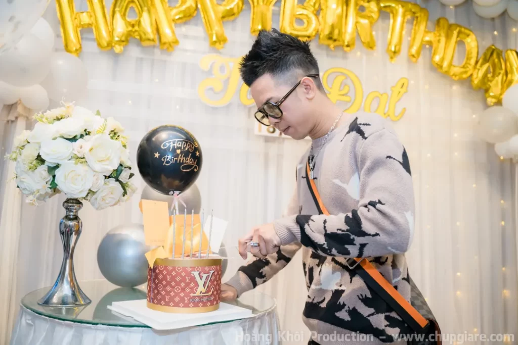 Concept chụp ảnh sinh nhật nam
