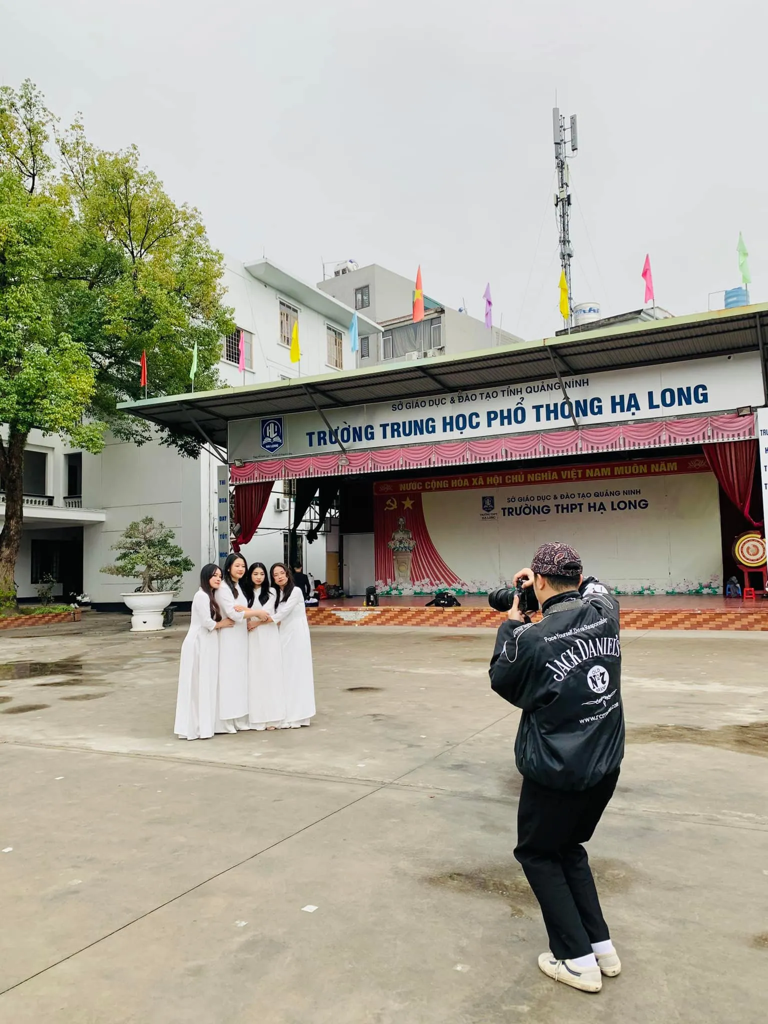 Nhiệt huyết và đam mê học hỏi đã khiến anh trở thành một phần quan trọng của Aloha Kỷ yếu