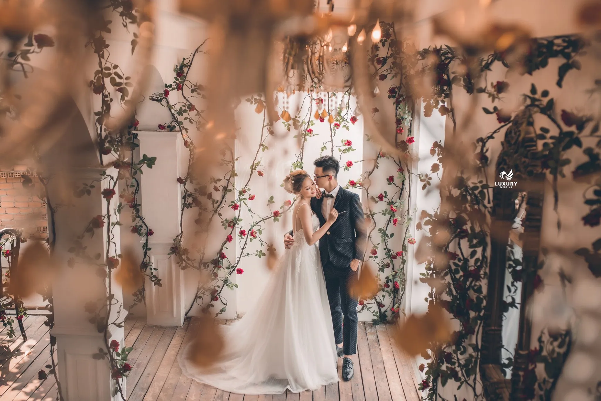 Chụp ảnh cưới tại phim trường