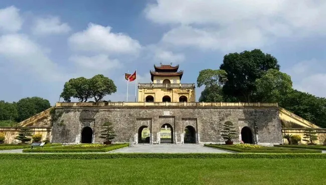Say đắm trước xu hướng chụp ảnh cưới với cổ phục Nhật Bình. (Nguồn: Internet)