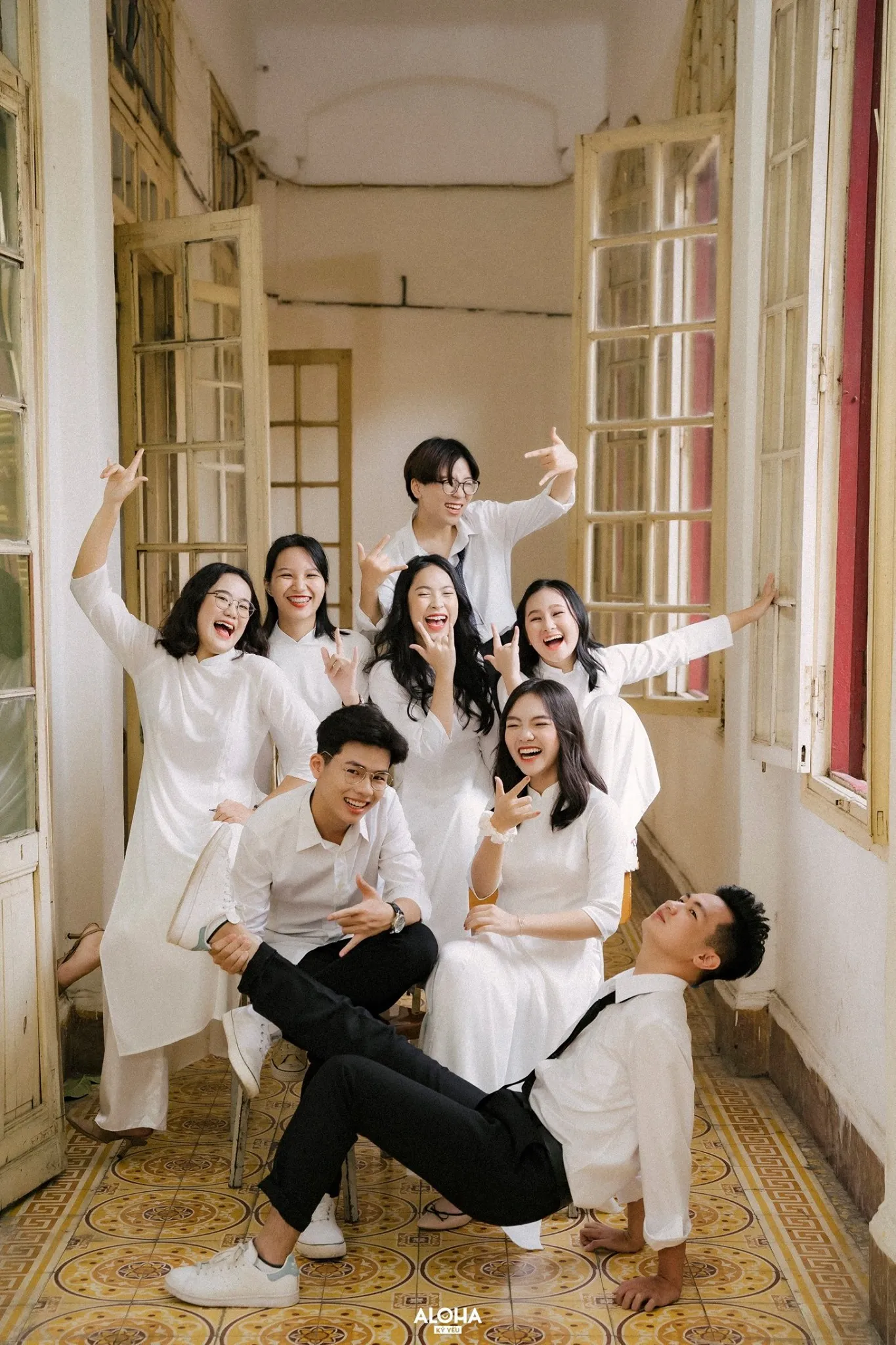 Chụp kỷ yếu áo dài- Ý tưởng không bao giờ lỗi thời