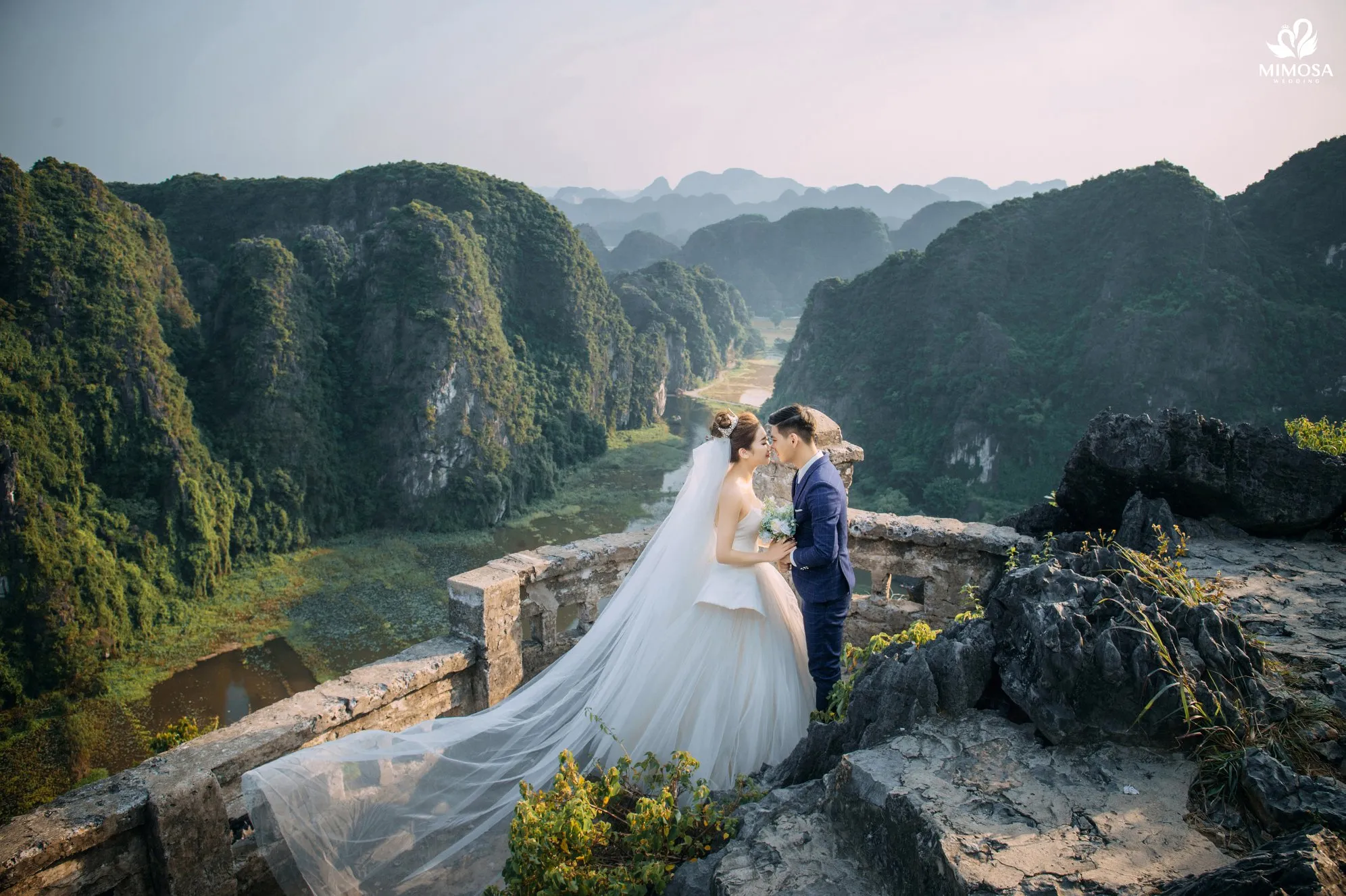 chụp ảnh cưới ngoại thành Khu Du Lịch Tràng An