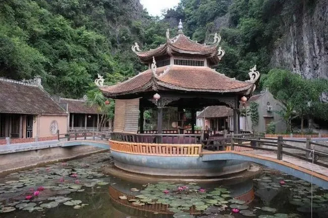 Chụp Ảnh Cưới Cổ Phục Việt Nam