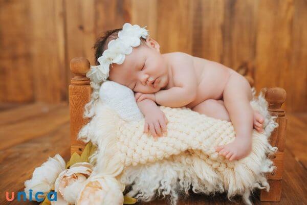 Các thời điểm "vàng" để chụp ảnh cho bé sơ sinh bố mẹ cần biết