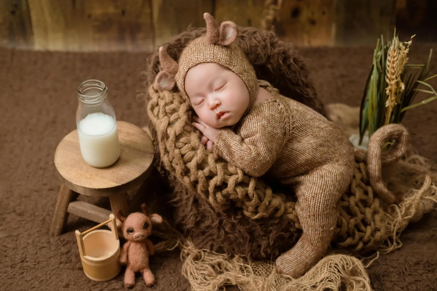 Bố mẹ nên tham gia chụp hình newborn cùng con