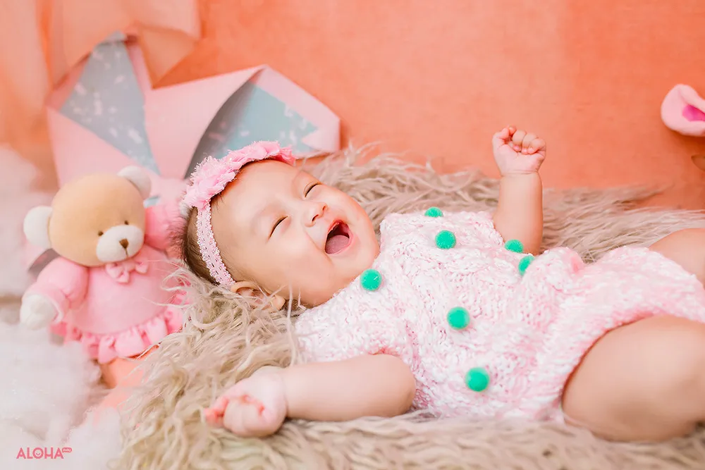 Chụp ảnh cho bé tại nhà: Nhanh, đẹp và không lo về giá
