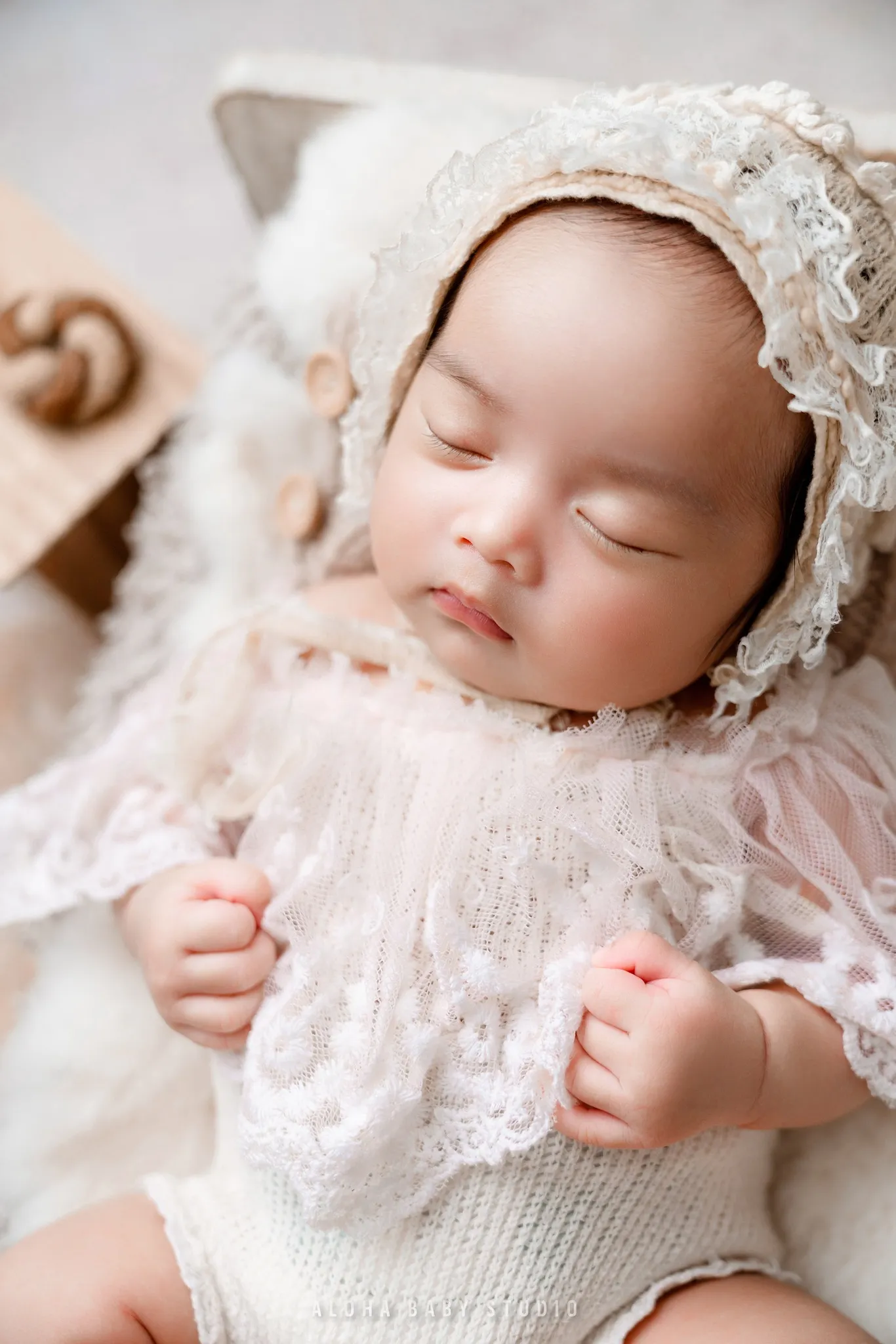 Ý nghĩa của việc chụp ảnh thôi nôi cho bé gái