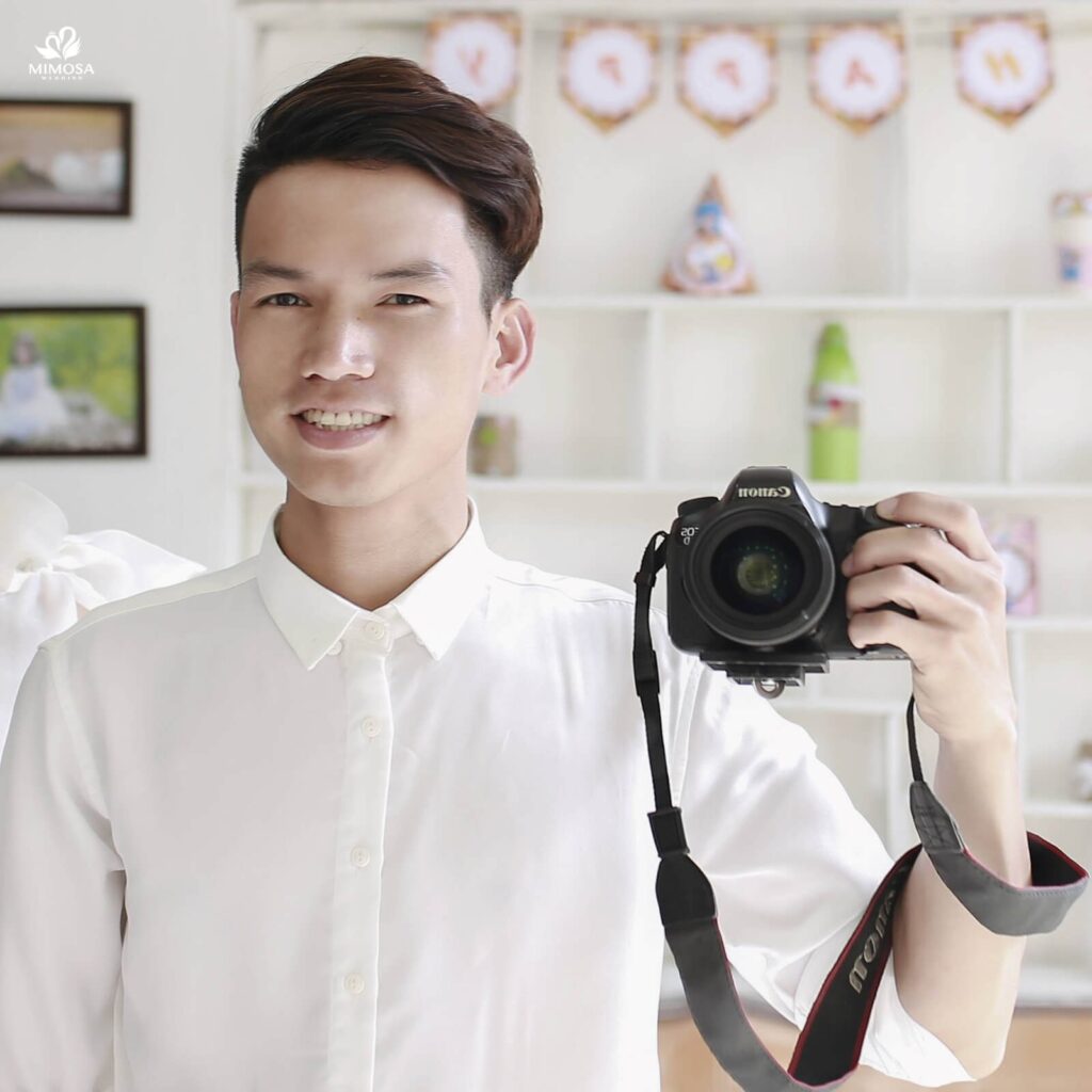 Khóa học chụp ảnh bằng điện thoại cực bổ ích. (Nguồn: Internet)