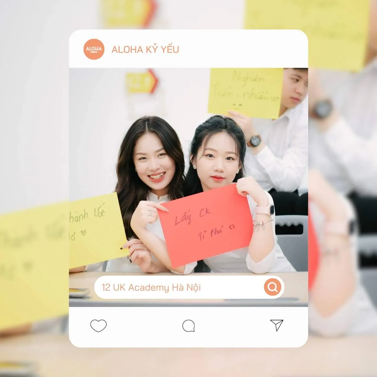 Tạo dáng chụp ảnh kỷ yếu áo dài tại Lạng Sơn ngồi