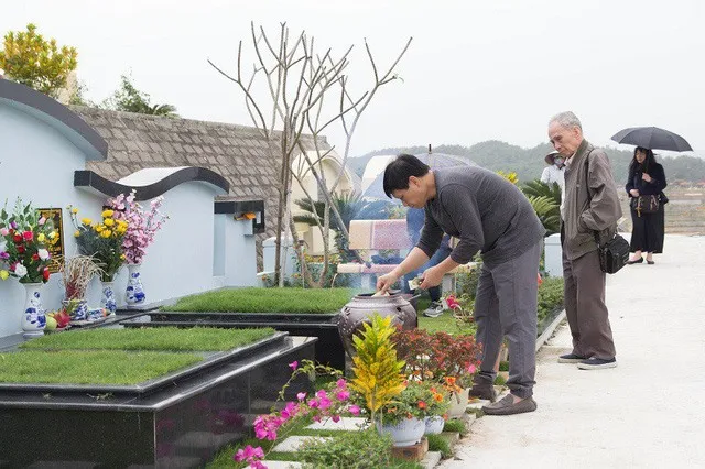 Tảo mộ là một phong tục truyền thống của người Việt Nam