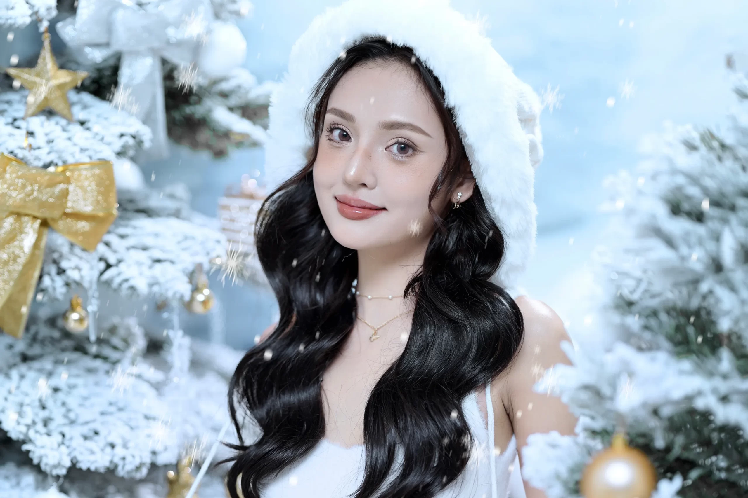 Màu trắng là sự lựa chọn hoàn hảo để tạo nên một concept chụp ảnh Noel