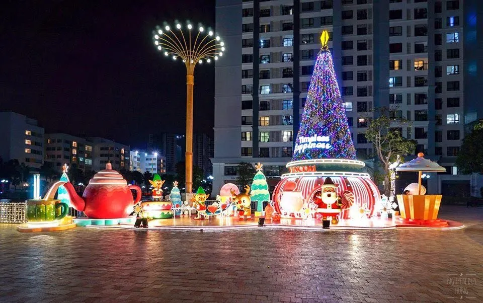 Times City đã trở thành điểm đến không thể bỏ qua cho những người yêu thích không khí Noel tại Thủ đô Hà Nội