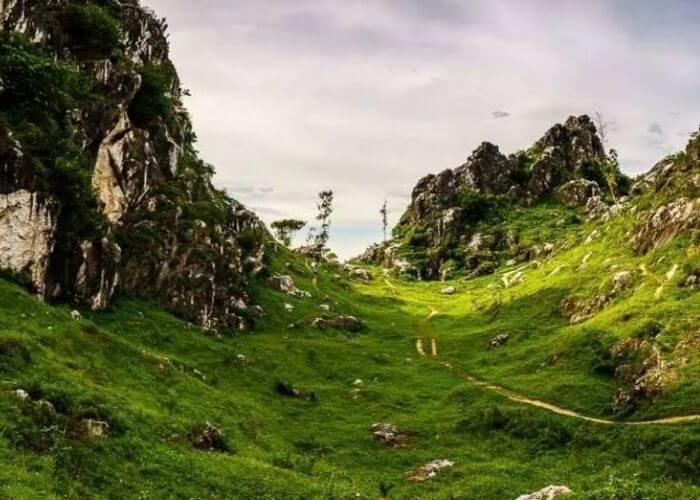 Núi Trầm – Chương Mỹ, Hà Nội phù hợp chụp concept thời chiến