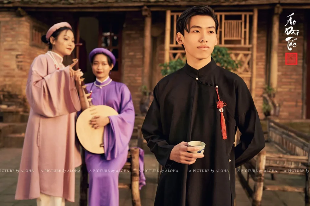 Chụp ảnh kỷ yếu cổ phục - nét đẹp giá trị văn hóa truyền thống Việt. (Nguồn: Aloha Media)