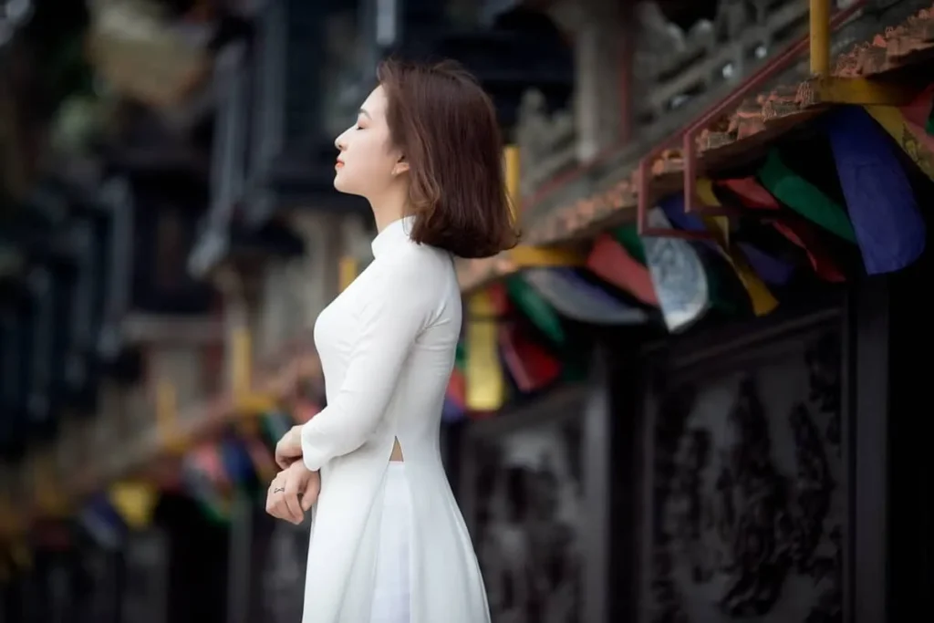 8+ địa điểm chụp ảnh kỷ yếu trong nội thành và ngoại thành ở Hà Nội