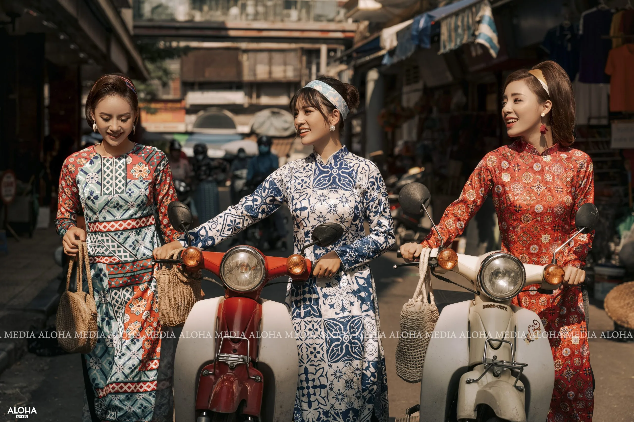 Ý tưởng chụp hình kỷ yếu - Bộ phim Cô Ba Sài Gòn (Nguồn: Aloha Media)
