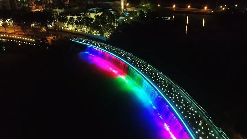 Top 15 địa điểm chụp ảnh Tết cực chất tại Sài Gòn 2024. (Nguồn: Internet)