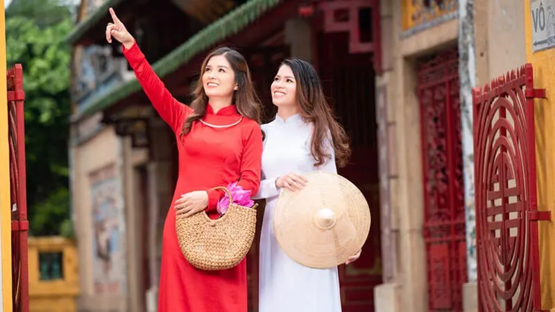 Top 15 địa điểm chụp ảnh Tết cực chất tại Sài Gòn 2024