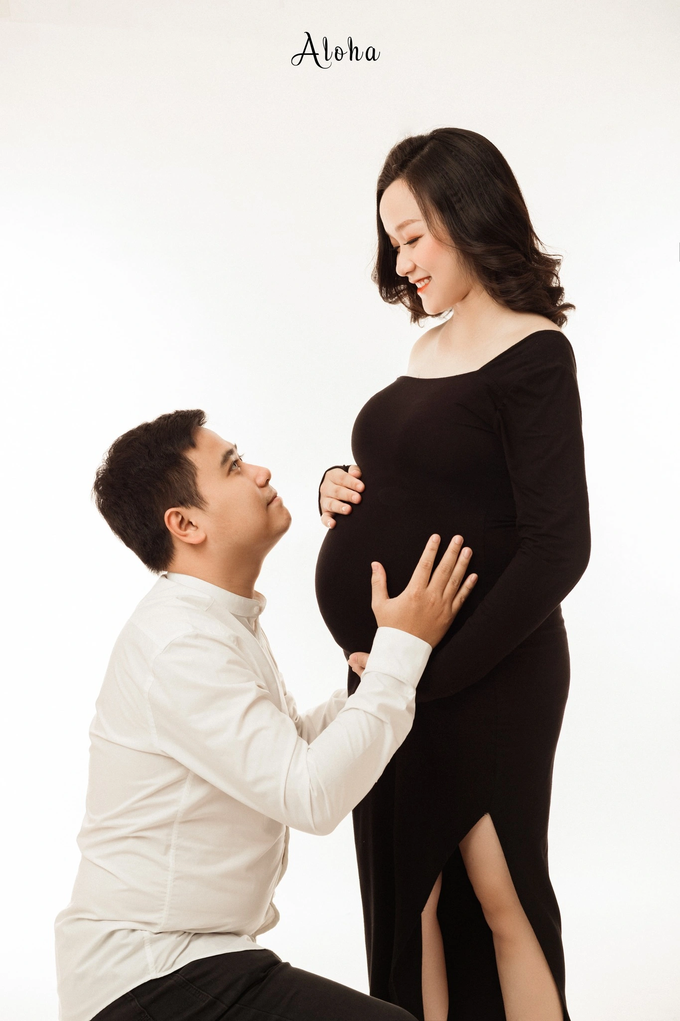 Chụp ảnh bầu cùng chồng