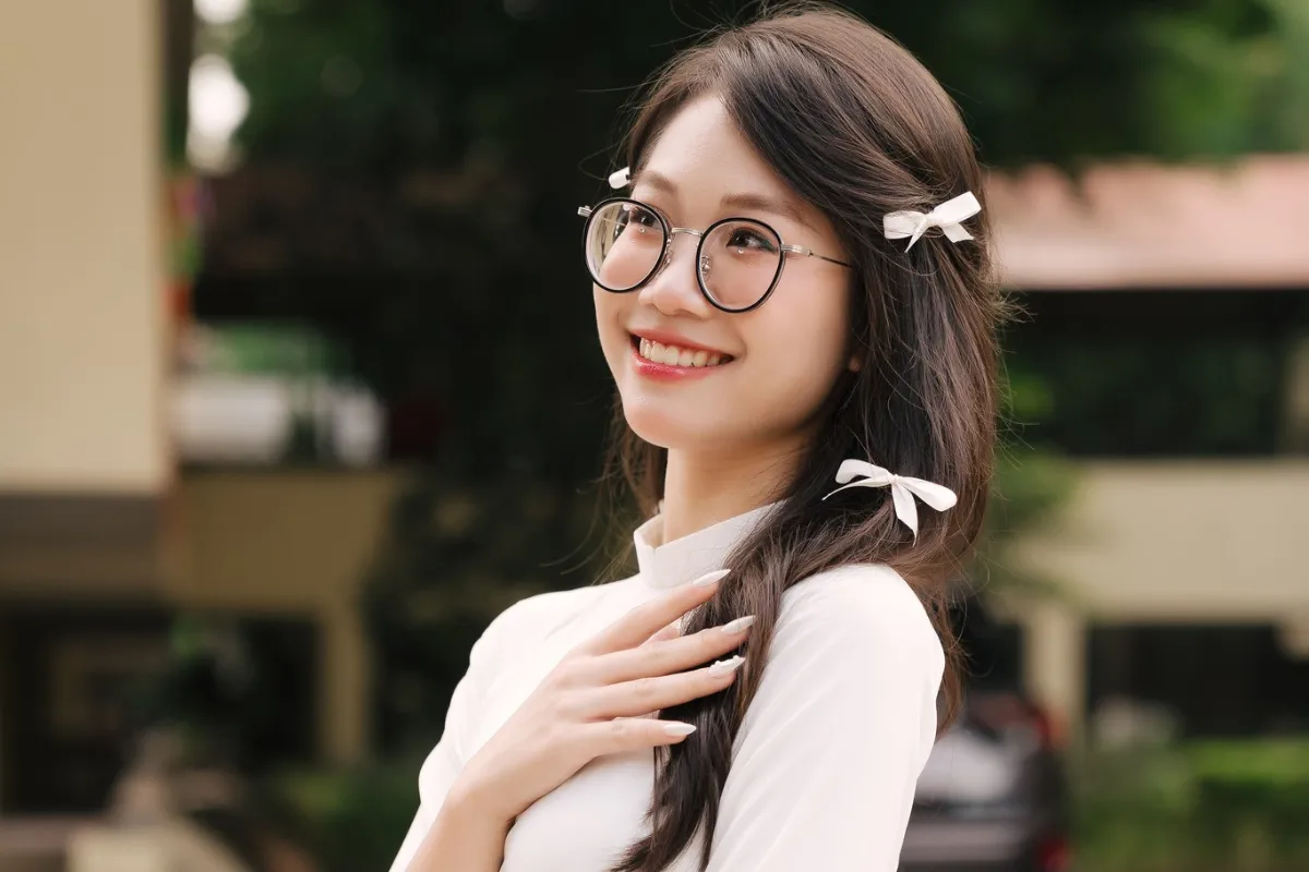 Kỷ yếu là khoảnh khắc để tỏa sáng, và kiểu tóc là điểm nhấn hoàn hảo cho sự tỏa sáng đó. (Nguồn: Aloha Media) Kỷ yếu là khoảnh khắc để tỏa sáng, và kiểu tóc là điểm nhấn hoàn hảo cho sự tỏa sáng đó. (Nguồn: Aloha Media)