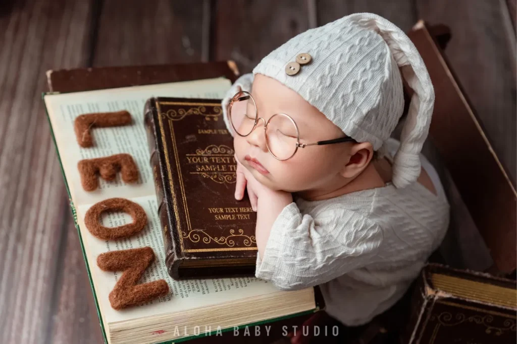 Những giai đoạn chụp ảnh cho bé trong năm đầu tiên ba mẹ cần biết!