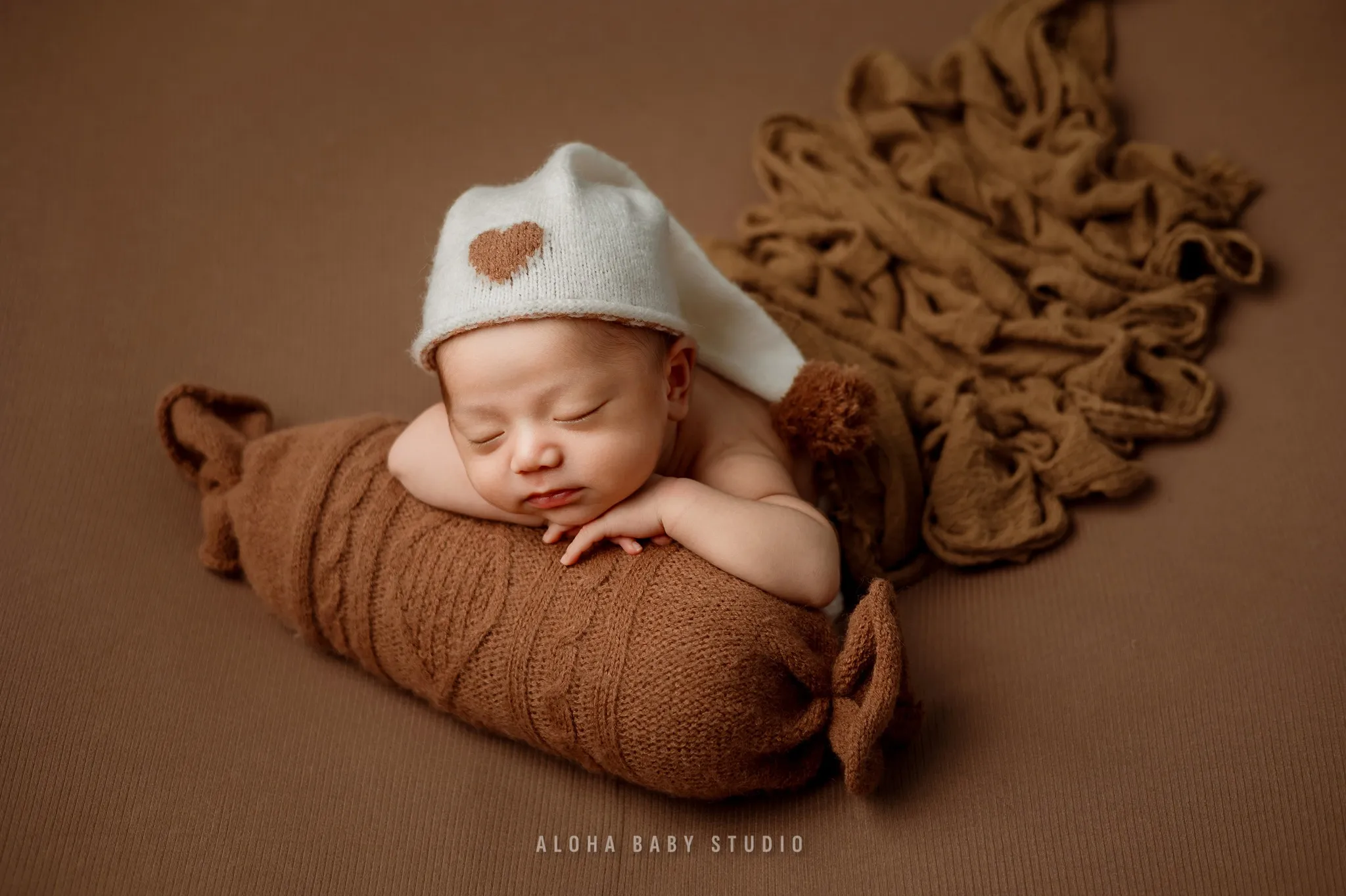 Aloha Baby Studio - Đơn vị chụp hình cho bé tại nhà chất lượng