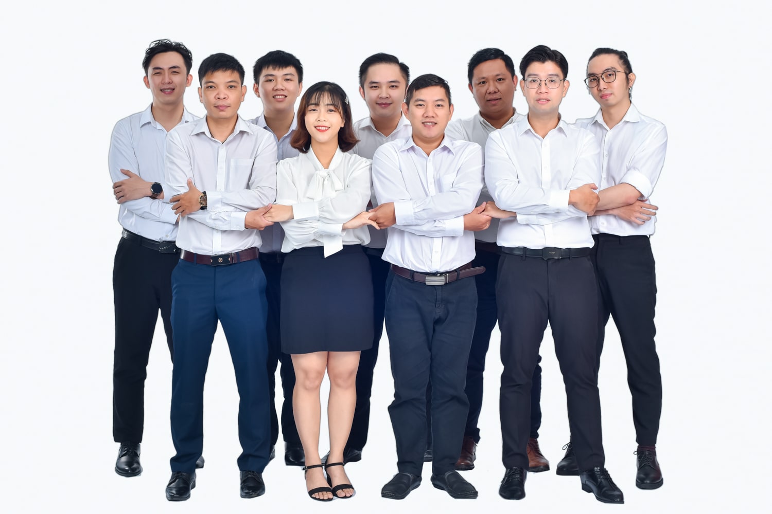 Chụp ảnh tập thể công ty theo style đoàn kết