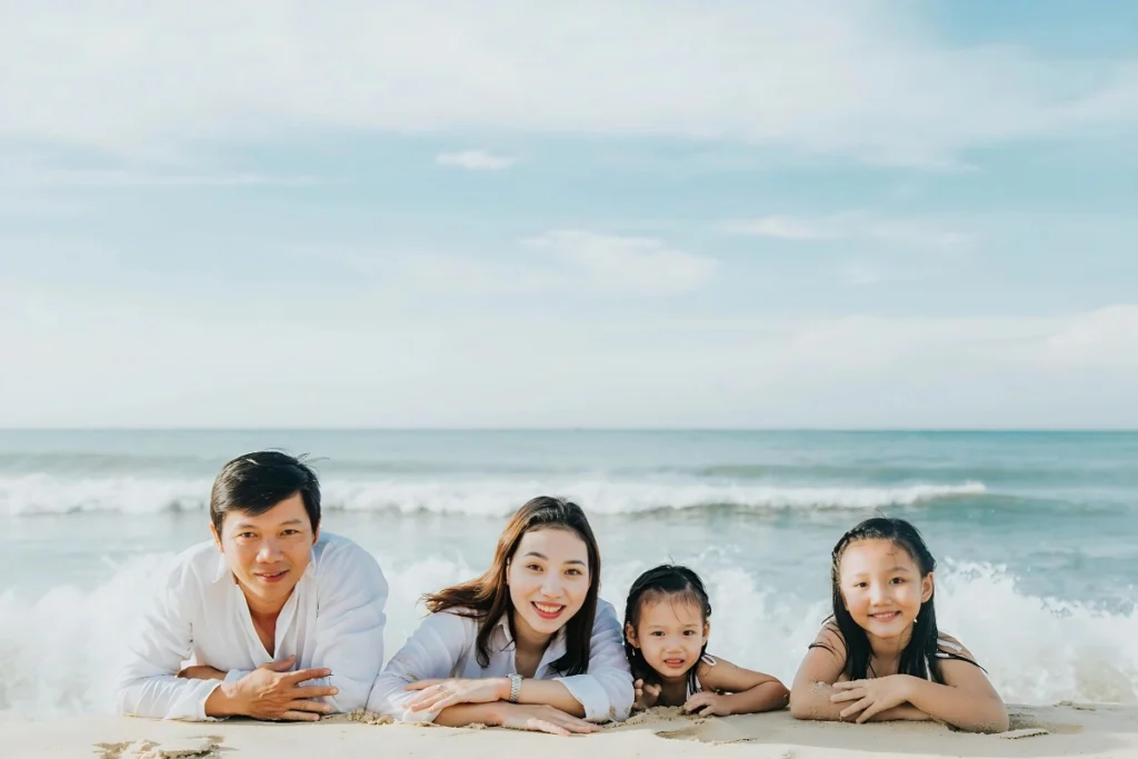 Top 7 concept chụp ảnh gia đình ở biển không thể bỏ qua